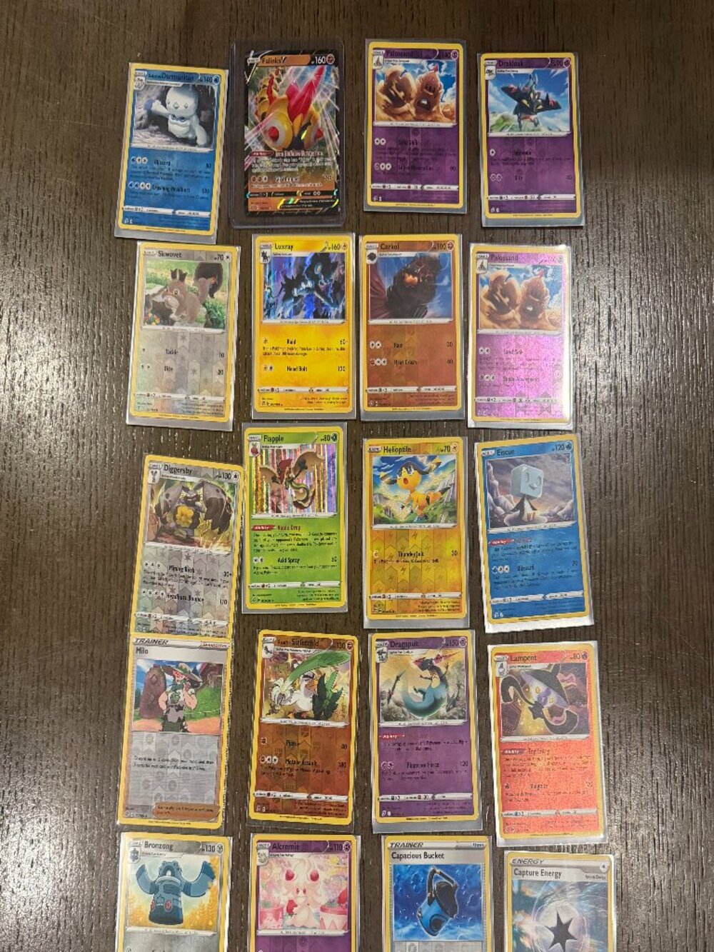 Pokémon TCG Shining Fates Collection lot 23 (Featuring HOLO/ REVERSE HOLO) Mint